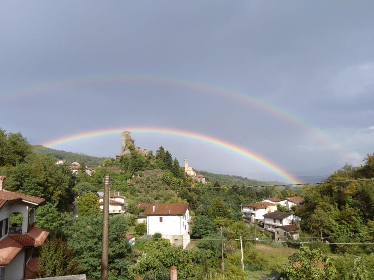 B&B Castello Malaspina Di Tresana Luaran gambar